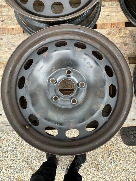 16 цола 5 х 112 мм Шкода , Фолксваген Голф , Ауди А 3 , Сеат , VW