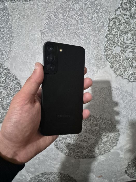 Samsung s22 ideal xolatda arzon