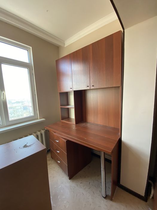 Столы письменные