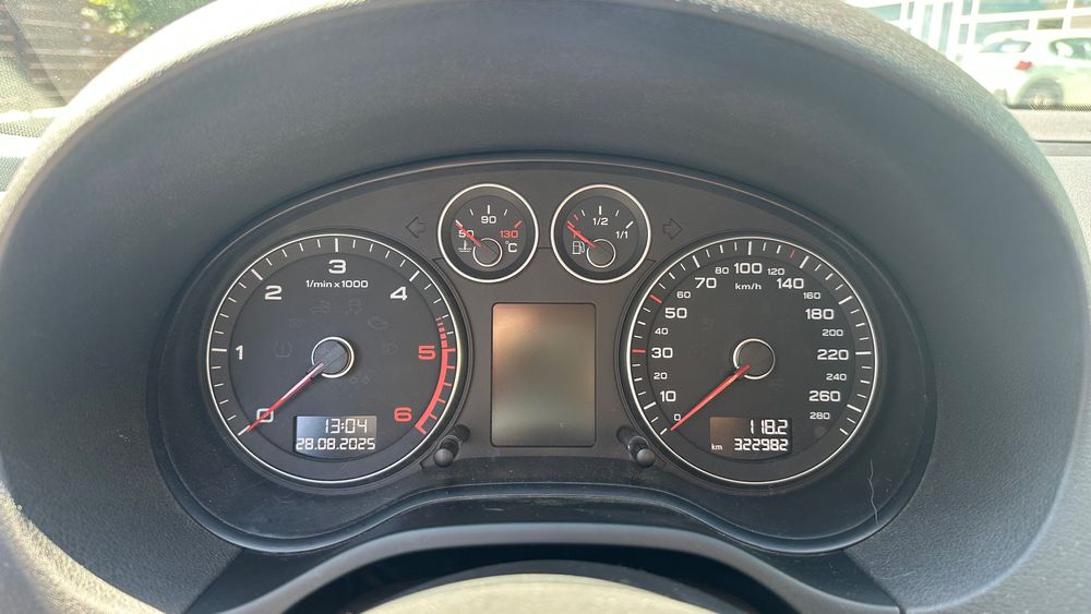 Audi A3 2010 1.6 motorina