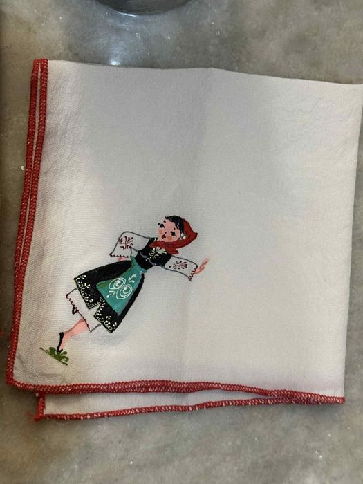 ЛОТ от антикварни предмети