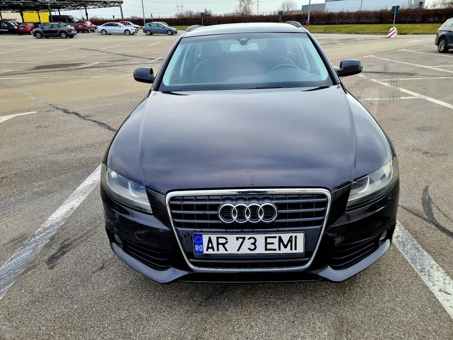 Vand Audi a4 b8 automata 2010 luna 10.