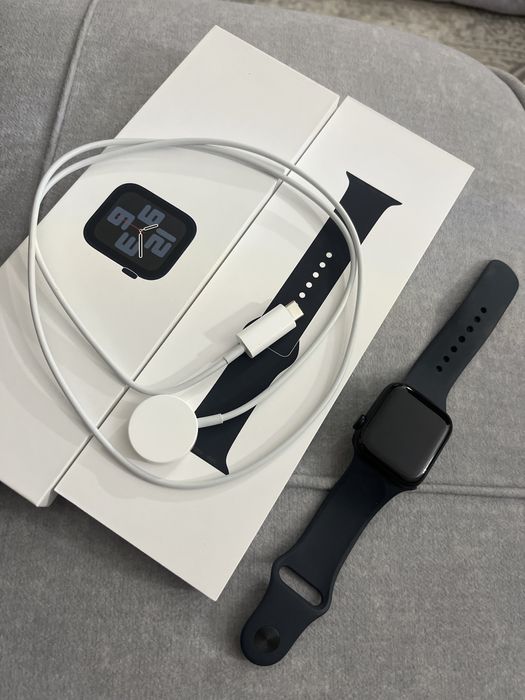 Продается apple watch