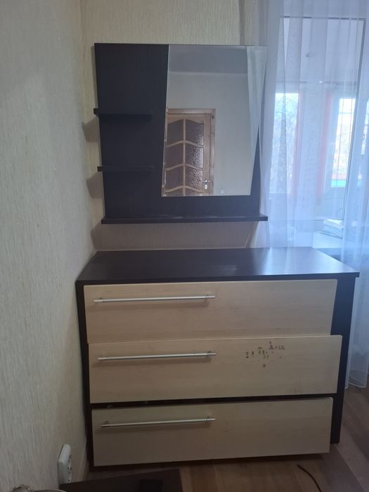 Продам КОМОД от спальни