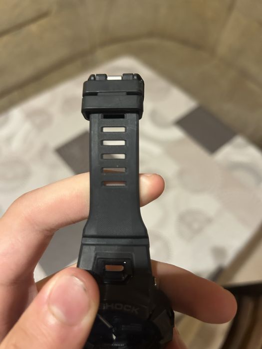 Часовник g-shock oригинален