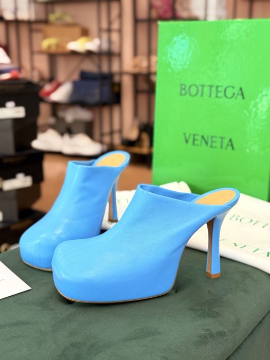 Луксозни дамски обувки на ток BOTTEGA VENETA Baby Blue