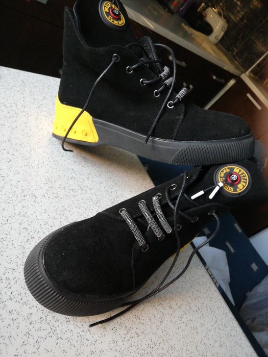 Нови Дамски Боти Mustang