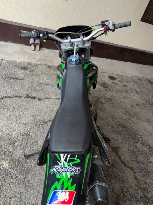 Продам эндуро 250 4 клапанный