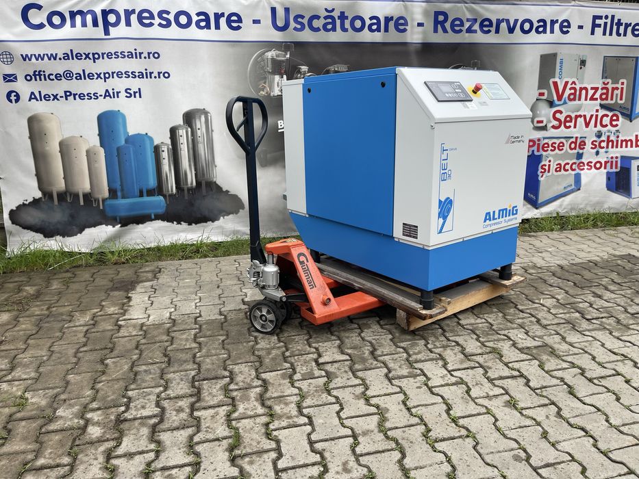 Inchiriez compresoare aer / inchiriez Compresor ,Uscator ,Rezervor aer