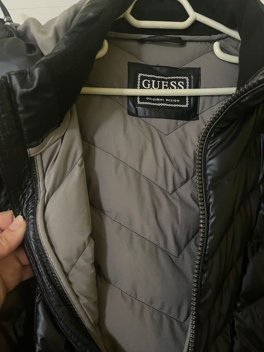 GUESS мъжко яке опигинал