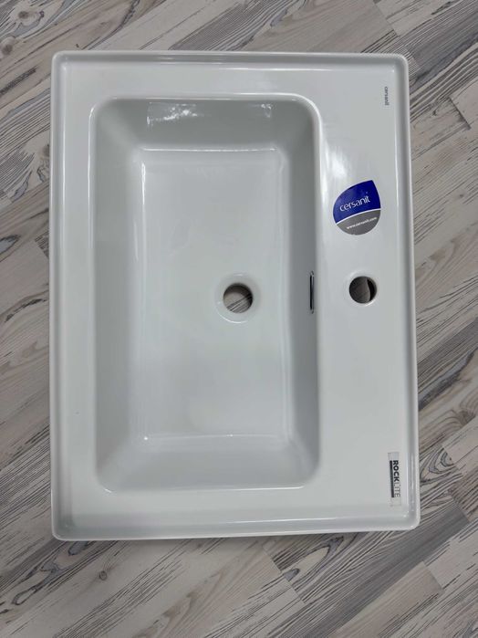 Obiecte sanitare Chiuvete/WC/robinet+dus