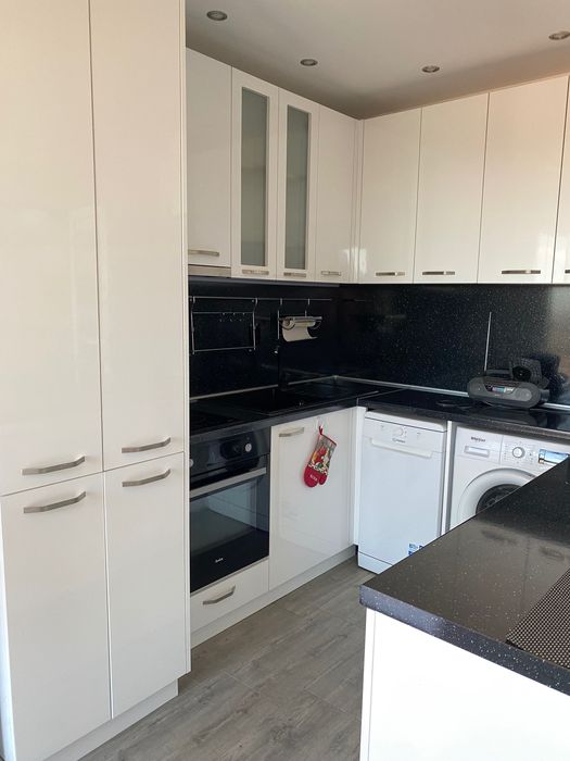 Дава се под наем Двустаен апартамент в Плевен, Широк център - 78 кв.м за 459 € - Снимка #7