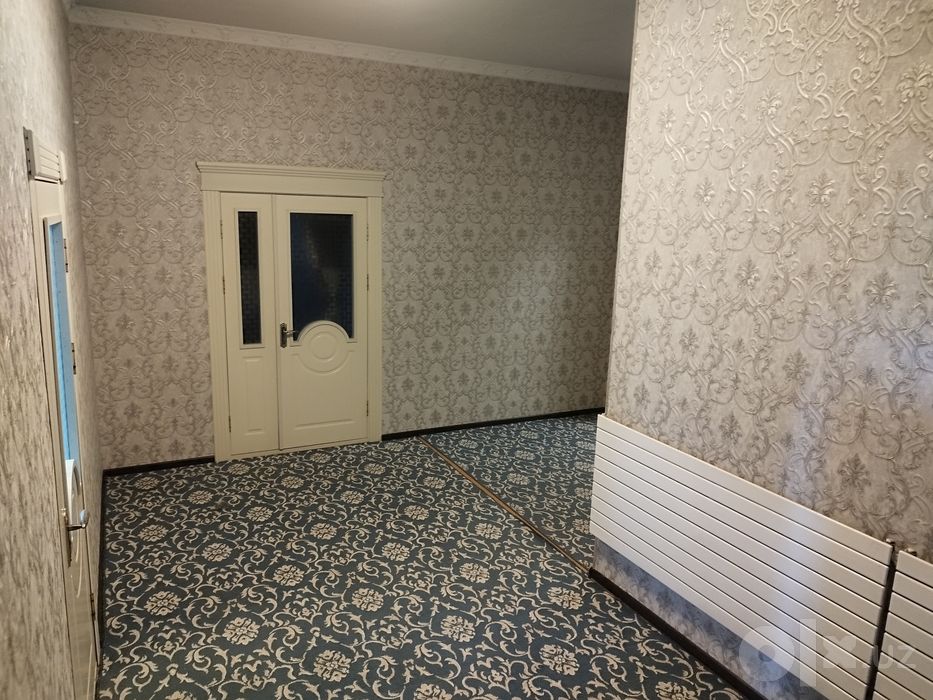Ховли уй Гулистон
