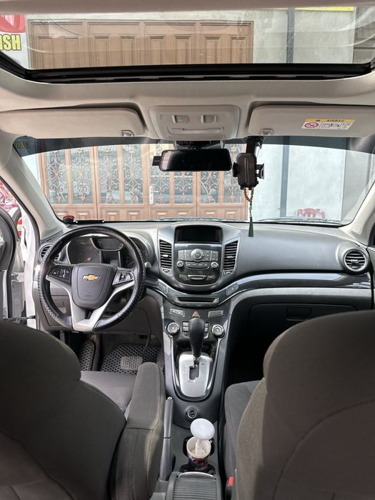 ⸻  Продаётся Chevrolet Orlando LTZ 2015 года