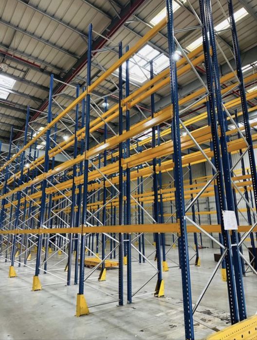 Rafturi metalice industriale