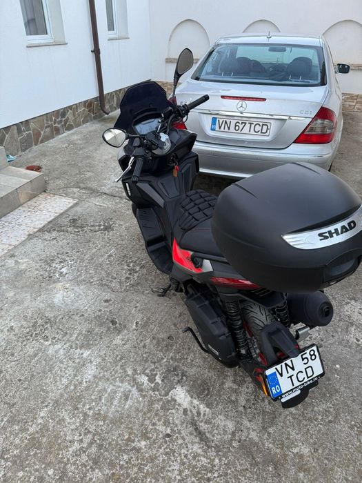 Scuter Aprilia SR GT 125 Sport 2025