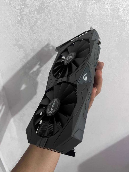 Nvidia GTX 1050 видеокарта ASUS ROG STRIX
