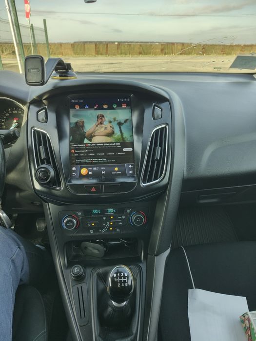 Ford Focus 2016 • 1.5 Diesel • Navi Tesla • Cameră • Ambreiaj nou