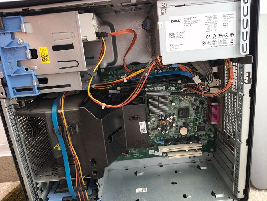 PC Dell OptiPlex 380 + căști –