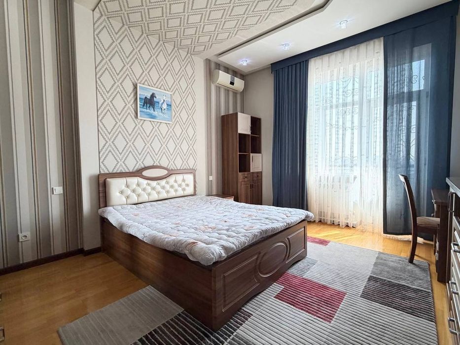 Продается 4-х комнатная квартира в габусе в Мирабадском районе