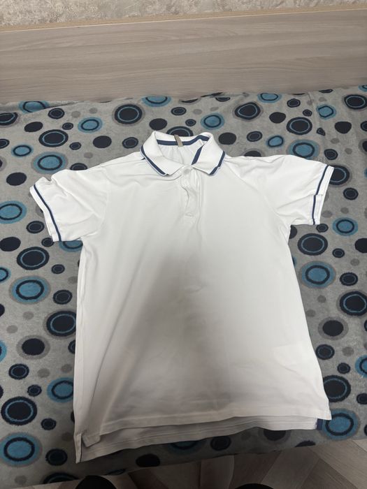 Продаю поло в школу