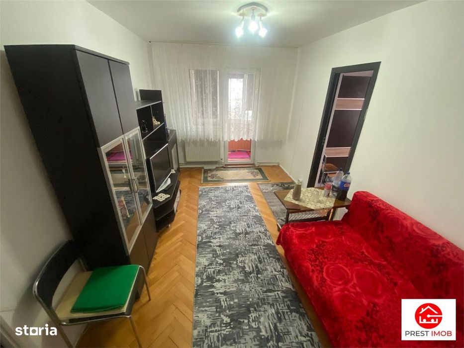 Apartament cu doua camere de vanzare in Dambu — fotografia 1