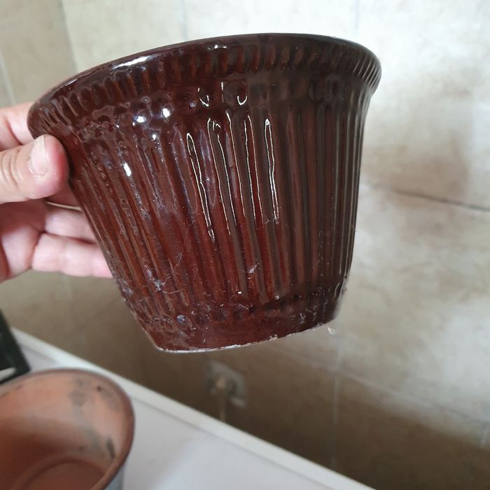 Керамические горшки для цветов