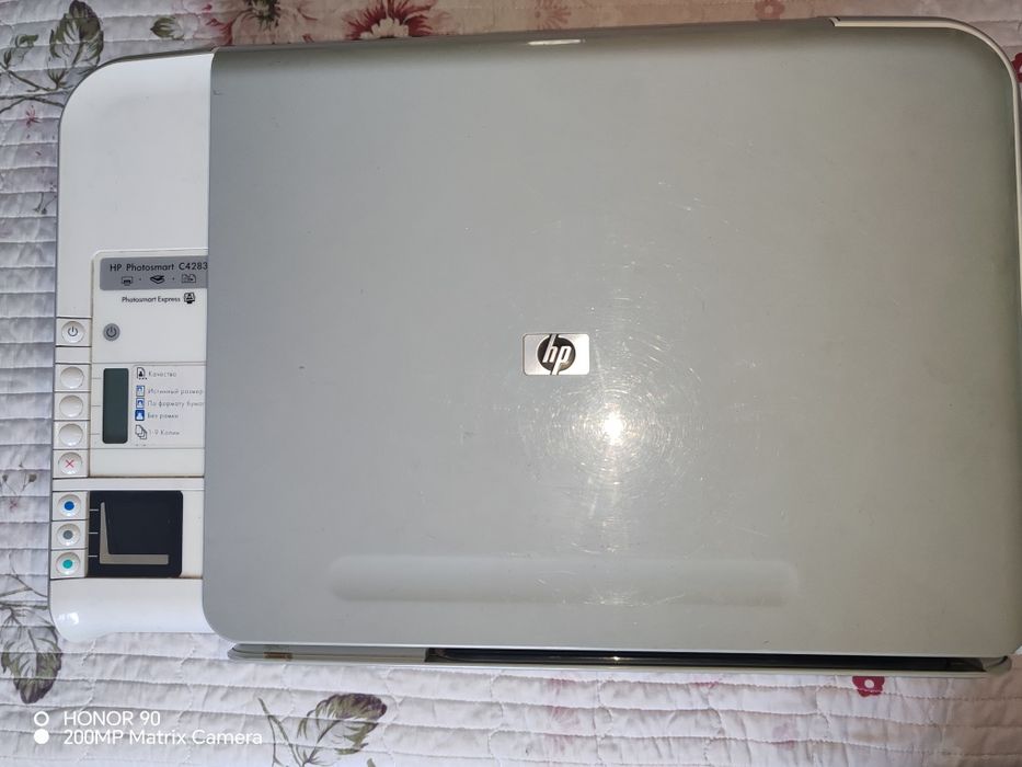 Продам принтер цветной