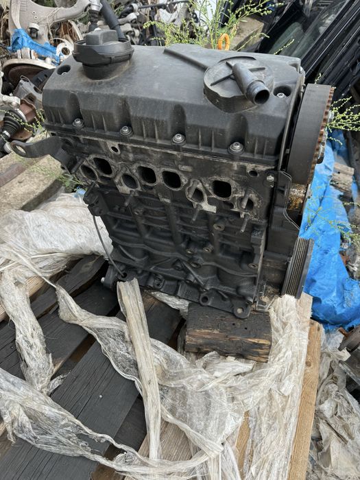 Продавам двигател авф 1.9 131кс