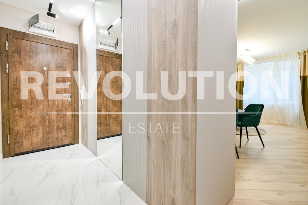 Дава се под наем Тристаен апартамент в София, Кръстова вада - 111 кв.м за 1246.44 € - Снимка #9