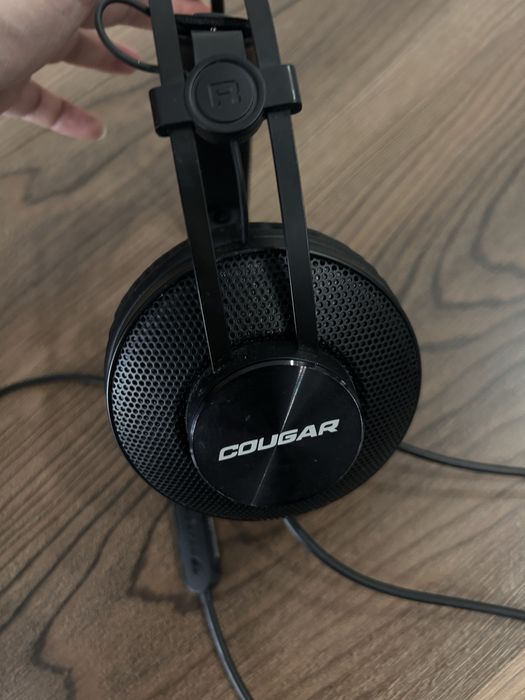 Наушники Cougar в отличном состоянии