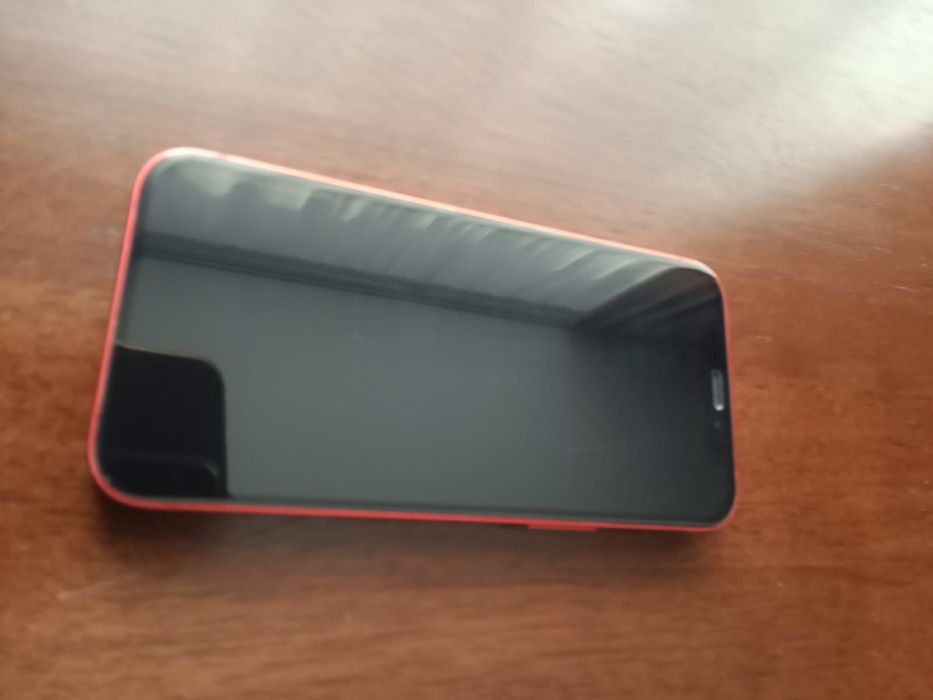 Продам iphone 12mlnl