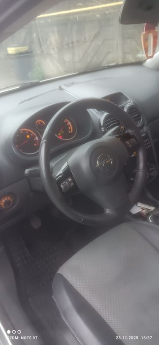 Vând Opel CORSA d
