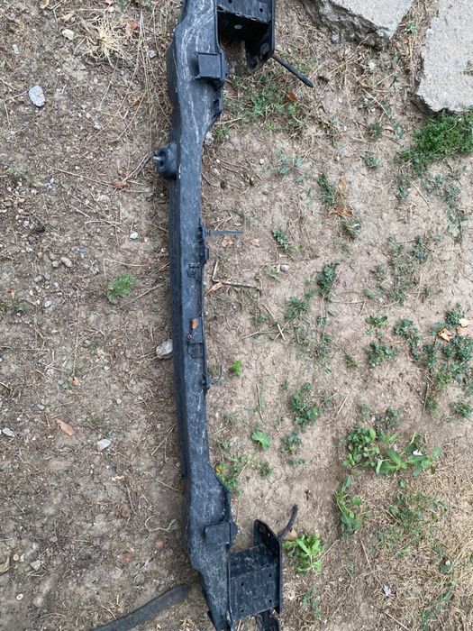 Подрамник на тайота прадо 120 и телевизор