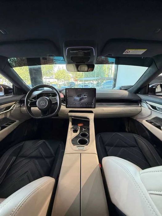 Zeekr 001 Z Sport boshlang'ich 30 % to'lov bilan