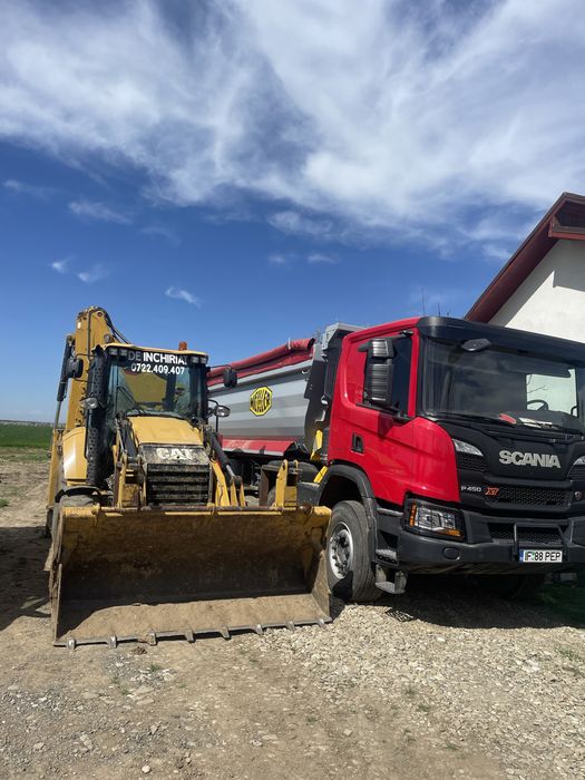 Buldoexcavator cu picon de inchiriat