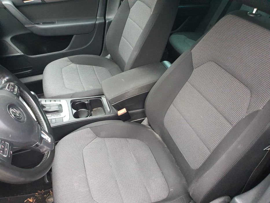 Фолксваген Пасат Автоматик лпг газов инжекцион