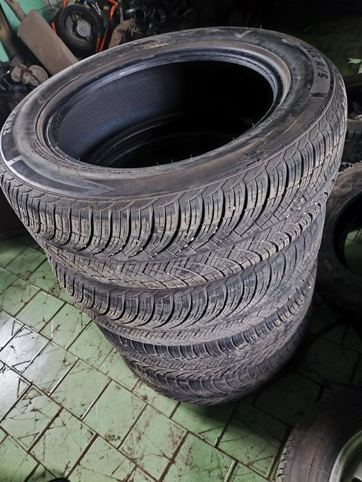 Продам резину r17