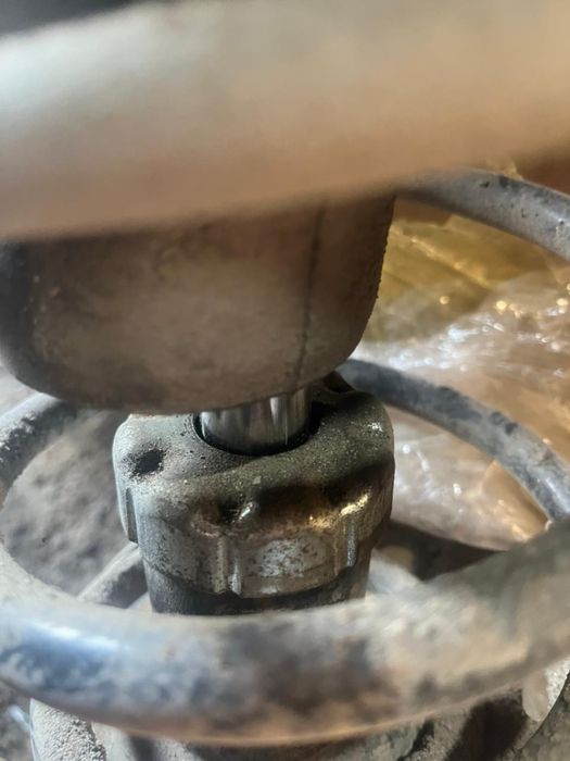 Передни стойки 2170