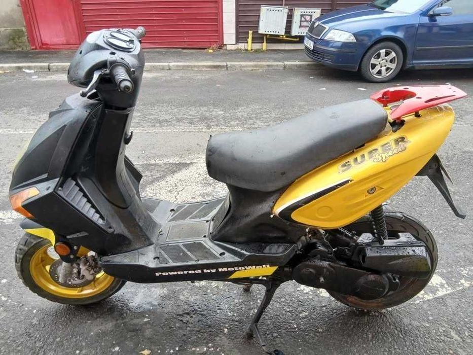 Scuter 4T GY6 funcționează Schimb.