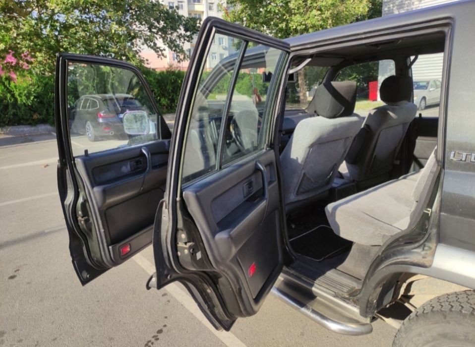 Продавам Джип Opel Monterey 3.1 TD 1992г