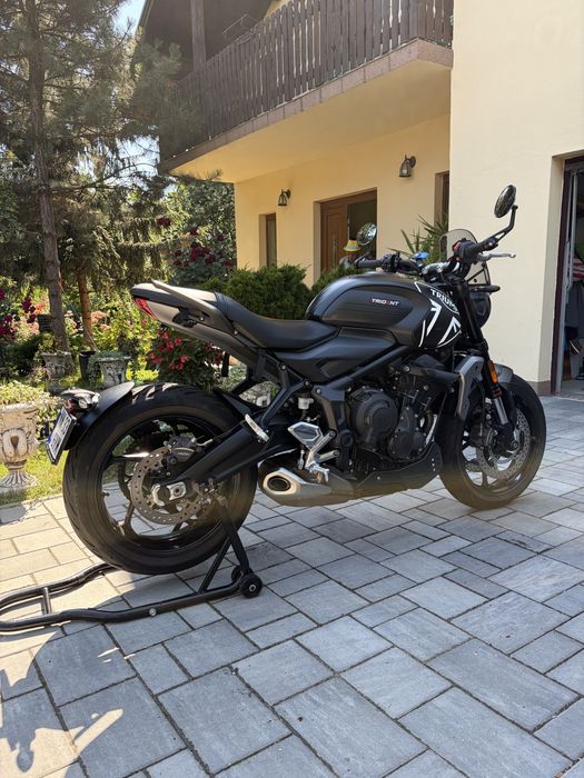 Triumph Trident 660 model 2024, 4800 km, impecabilă