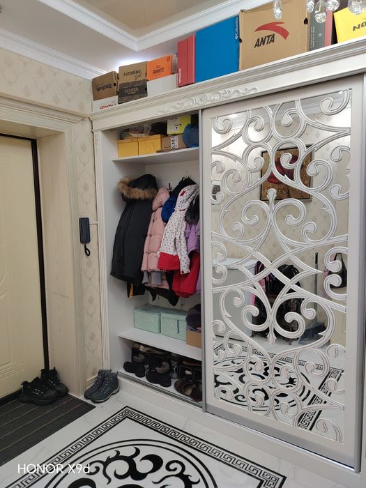 Продам шкаф-купе