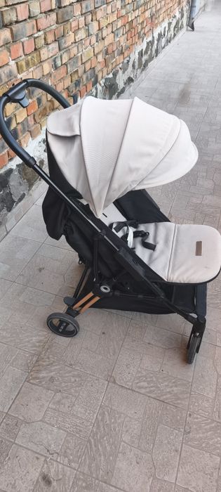 Лятна количка Move on