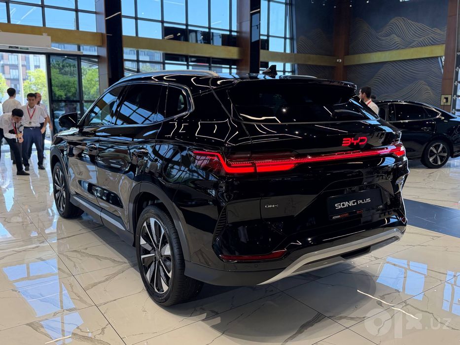 BYD SONG PLUS CHAMPION 150 Km Flagship Uzpride
