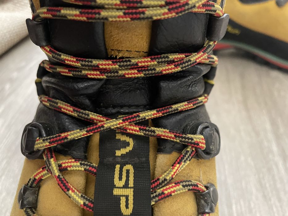 La Sportiva Nepal Extreme