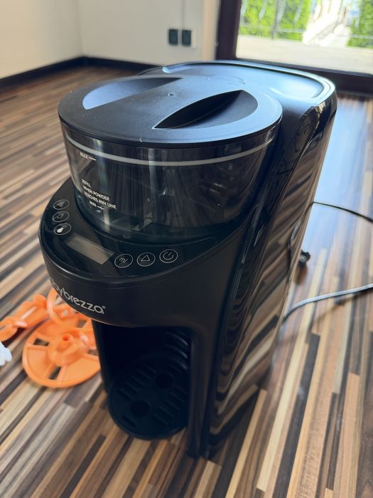 Baby Brezza Formula Pro Advance  Black