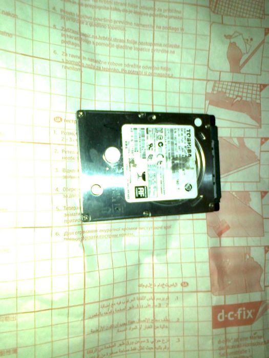 Продавам няколко харддиска за лаптоп 2.5" 500GB и 1TB