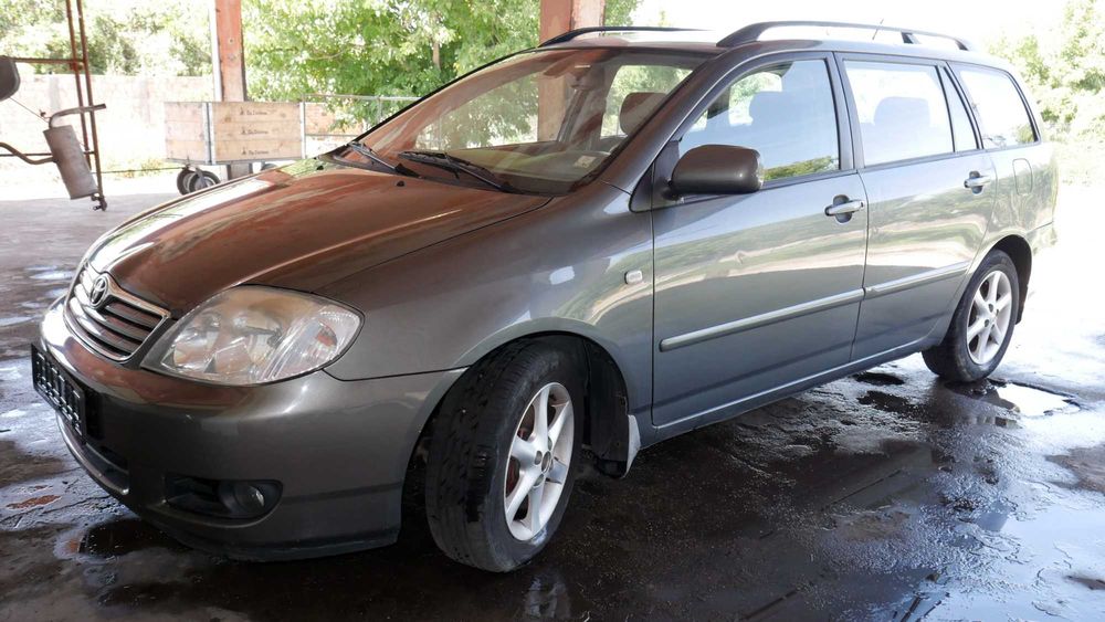 Toyota Corolla от 2001 до 2006 година НА ЧАСТИ