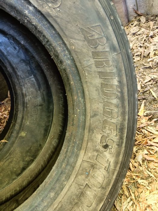 Продам 235/75R17.5